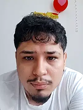 LordValdomero-00 online show from November 21, 2025, 3:11 pm