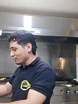 LordValdomero-00 online show from December 2, 2025, 1:33 am