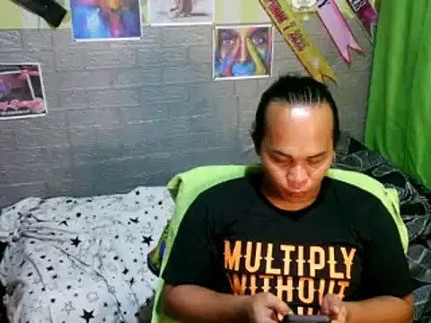 Snapshot of urdreamgirljacky chatting on May 26, 2026, 3:19 pm urdreamgirljacky online show from May 26, 2026, 3:19 pm