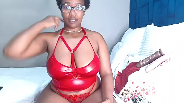 Snapshot of BigBootySimbax chatting on June 29, 2026, 6:41 pm BigBootySimbax online show from June 29, 2026, 6:41 pm
