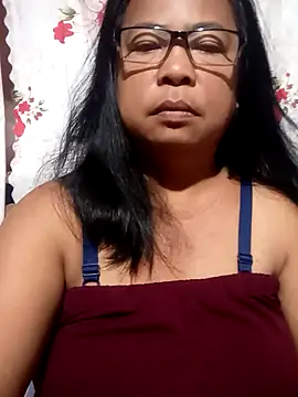 Snapshot of xxsasa chatting on May 15, 2026, 7:32 pm xxsasa online show from May 15, 2026, 7:32 pm