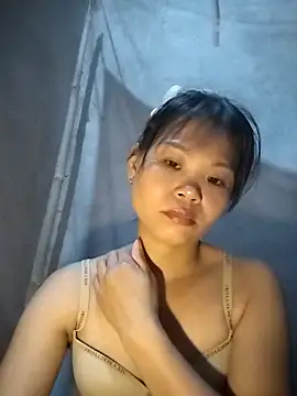 LinhNa999 online show from October 7, 2025, 1:14 am