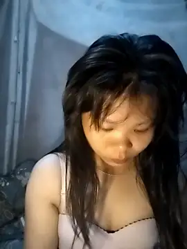 LinhNa999 online show from March 3, 2026, 3:34 am