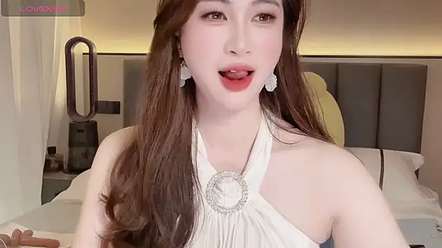 Snapshot of wuyueaini chatting on April 27, 2026, 6:33 am wuyueaini online show from April 27, 2026, 6:33 am