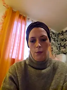 Mila Luciphya online show from February 14, 2026, 5:10 pm