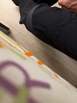 Manu97k online show from October 30, 2025, 11:05 pm