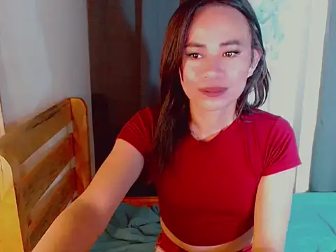 ursweet yummy online show from November 11, 2025, 2:44 am