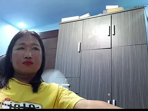 Snapshot of sluttymisuki chatting on May 23, 2026, 1:37 pm sluttymisuki online show from May 23, 2026, 1:37 pm