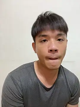 Foxfoxfox4 online show from September 20, 2025, 3:24 pm