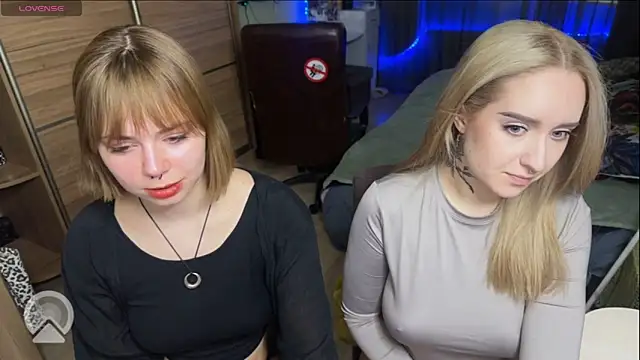 xxx sandra  online show from April 6, 2026, 1:34 pm