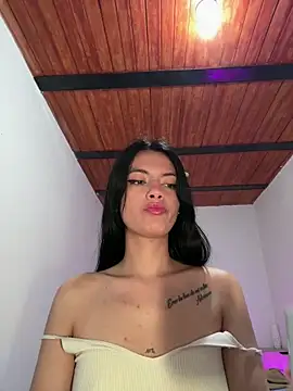 LiaCollings online show from January 6, 2026, 11:58 am