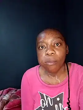 Snapshot of sexyhotchic93 chatting on September 17, 2025, 10:33 pm sexyhotchic93 online show from September 17, 2025, 10:33 pm