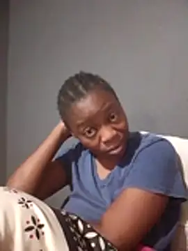 Snapshot of sexyhotchic93 chatting on October 28, 2025, 7:38 pm sexyhotchic93 online show from October 28, 2025, 7:38 pm