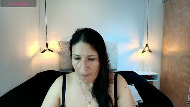 Barbara fox   online show from June 3, 2026, 11:57 am
