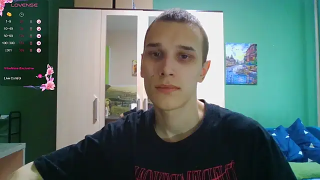 your   honeyy online show from April 4, 2026, 8:23 am