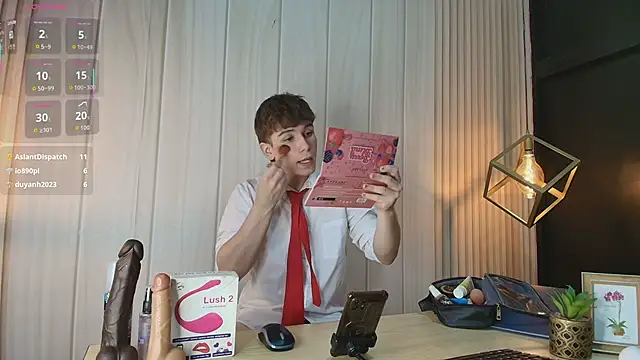 TaylerWhite online show from October 6, 2025, 12:46 pm