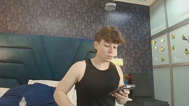 TaylerWhite online show from April 10, 2026, 11:59 am