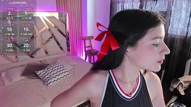 sweet tamara  online show from September 11, 2025, 7:25 pm