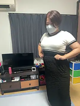 hima-wari0707 online show from October 19, 2025, 1:12 pm