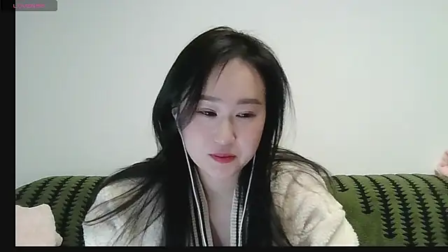 Belinda66 online show from November 26, 2025, 2:51 pm