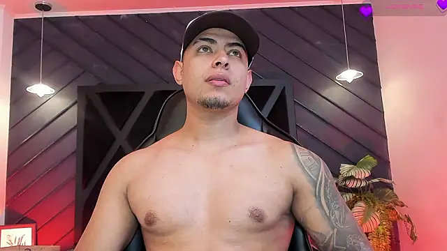 marco garciia  online show from February 5, 2026, 11:20 pm