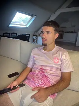 Snapshot of los_freaky chatting on October 13, 2025, 6:46 am los freaky online show from October 13, 2025, 6:46 am