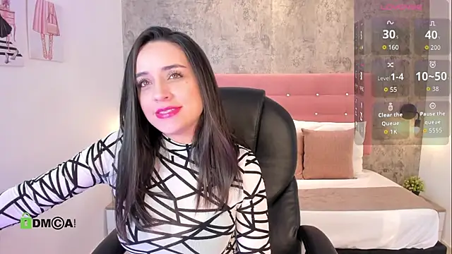 brithanycollins online show from September 19, 2025, 12:50 pm