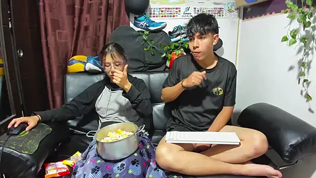 Donuts DD online show from September 26, 2025, 7:34 am