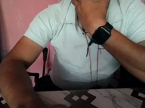 sexy boy hot lund online show from May 22, 2026, 6:09 am