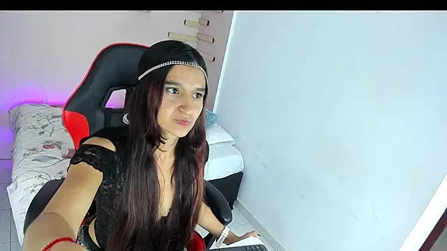 maraiah petit online show from September 20, 2025, 7:04 pm