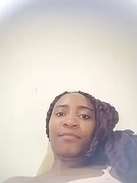 AmbarSmit online show from October 27, 2025, 2:04 am