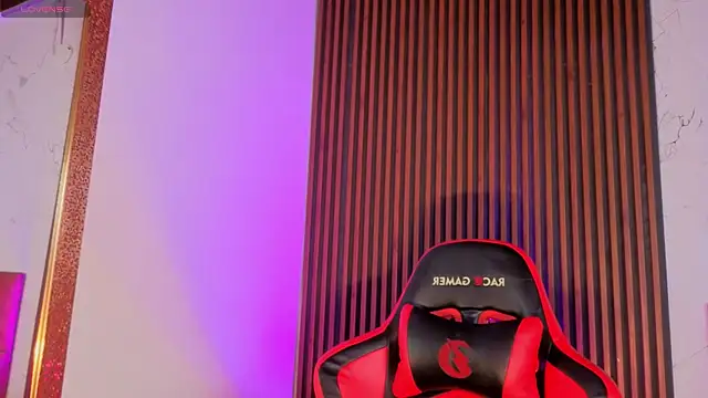 SpicyDemons online show from October 2, 2025, 4:41 am