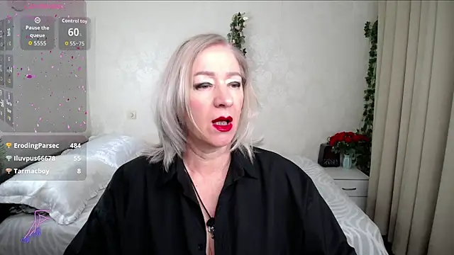 hunters woman online show from May 29, 2026, 7:06 am