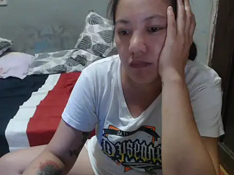 Snapshot of Rose_slut_squirt chatting on February 24, 2026, 11:19 am Rose slut squirt online show from February 24, 2026, 11:19 am