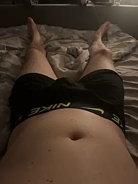 naughtycoupl98 online show from March 16, 2026, 12:17 am