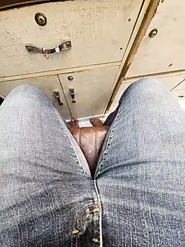  Danny   online show from December 17, 2025, 1:17 pm