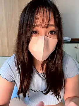 Snapshot of miyuki105 chatting on September 30, 2025, 11:37 am miyuki105 online show from September 30, 2025, 11:37 am