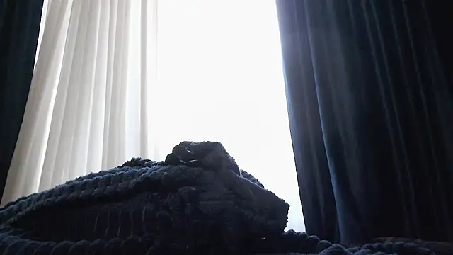 Snapshot of tokyomeow chatting on November 20, 2025, 6:24 am tokyomeow online show from November 20, 2025, 6:24 am