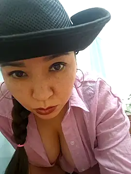 HellaWerlous online show from December 14, 2025, 5:35 am