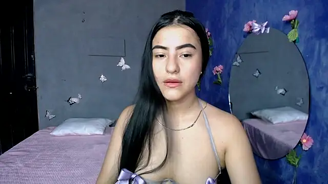 Karina sweet1 online show from October 6, 2025, 4:15 pm