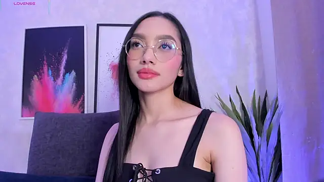 Keira Corleone online show from November 22, 2025, 9:36 pm