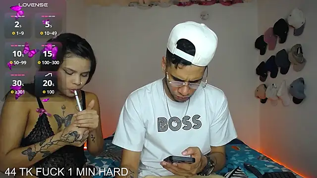 Couple-Wild-Hard online show from November 21, 2025, 9:57 pm