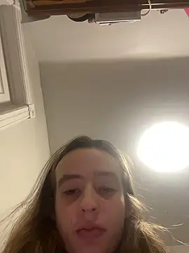 SeccySerena online show from January 9, 2026, 10:33 pm