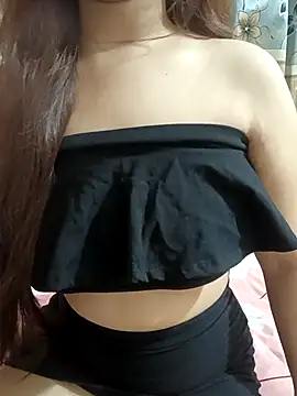 loving candy online show from October 25, 2025, 5:40 pm