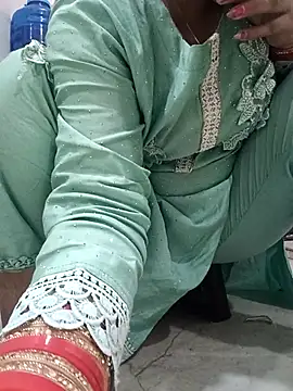 Snapshot of kajal_01raj chatting on November 6, 2025, 2:34 am kajal 01raj online show from November 6, 2025, 2:34 am