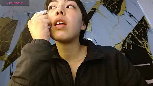 malejahotcs01 online show from December 3, 2025, 11:41 am