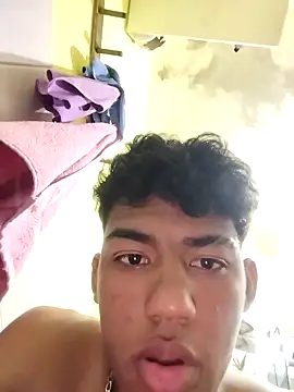 Lale-Adrian online show from November 27, 2025, 10:12 pm