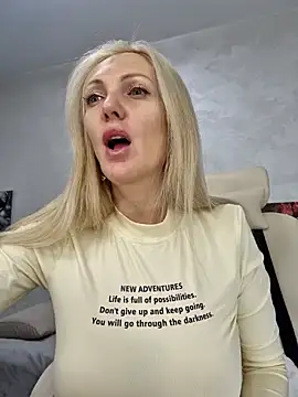 Monna online show from January 15, 2025, 2:46 pm