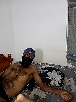 Snapshot of Darkchocosl8 chatting on April 12, 2026, 9:20 pm Darkchocosl8 online show from April 12, 2026, 9:20 pm