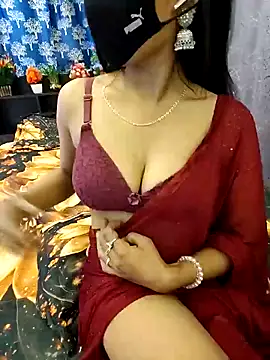 priya 26 online show from April 8, 2026, 8:47 am